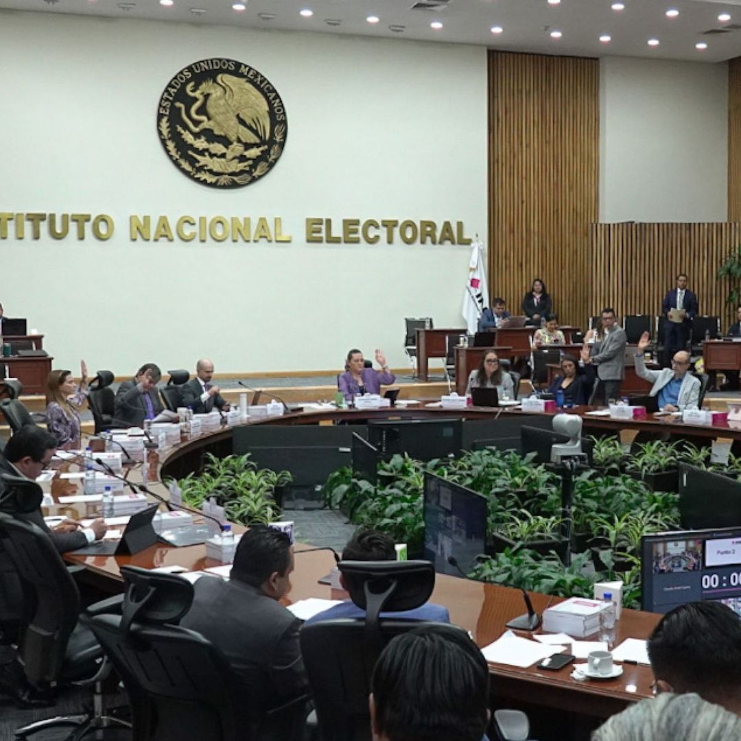 INE Aprueba 10 Mil 842 Millones de Pesos Para Partidos en 2027